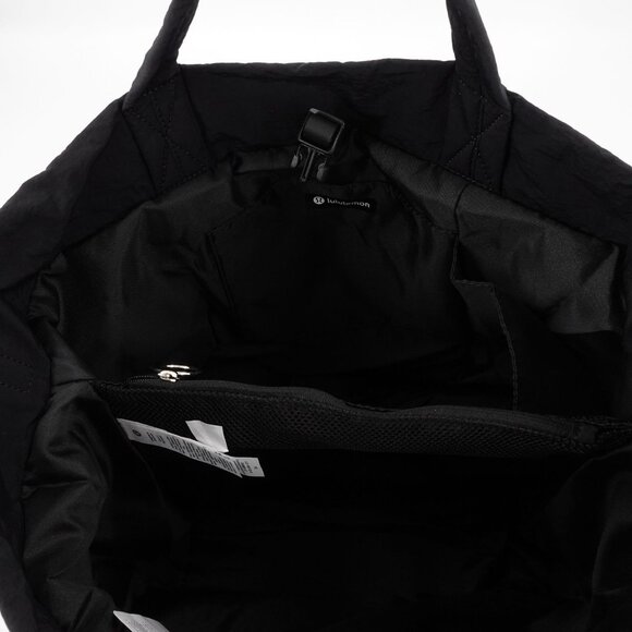 Lululemon On My Level Bag 2.0 19L Black OS - Picture 10 of 13